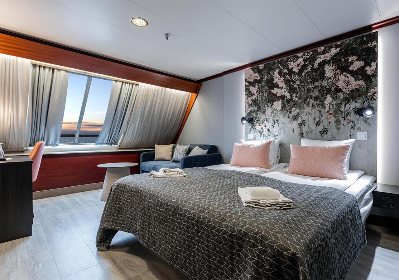 Viking Line Ferry Gabriella - 2-Night Cruise Stockholm-Helsinki-Stockholm 호텔 객실 사진