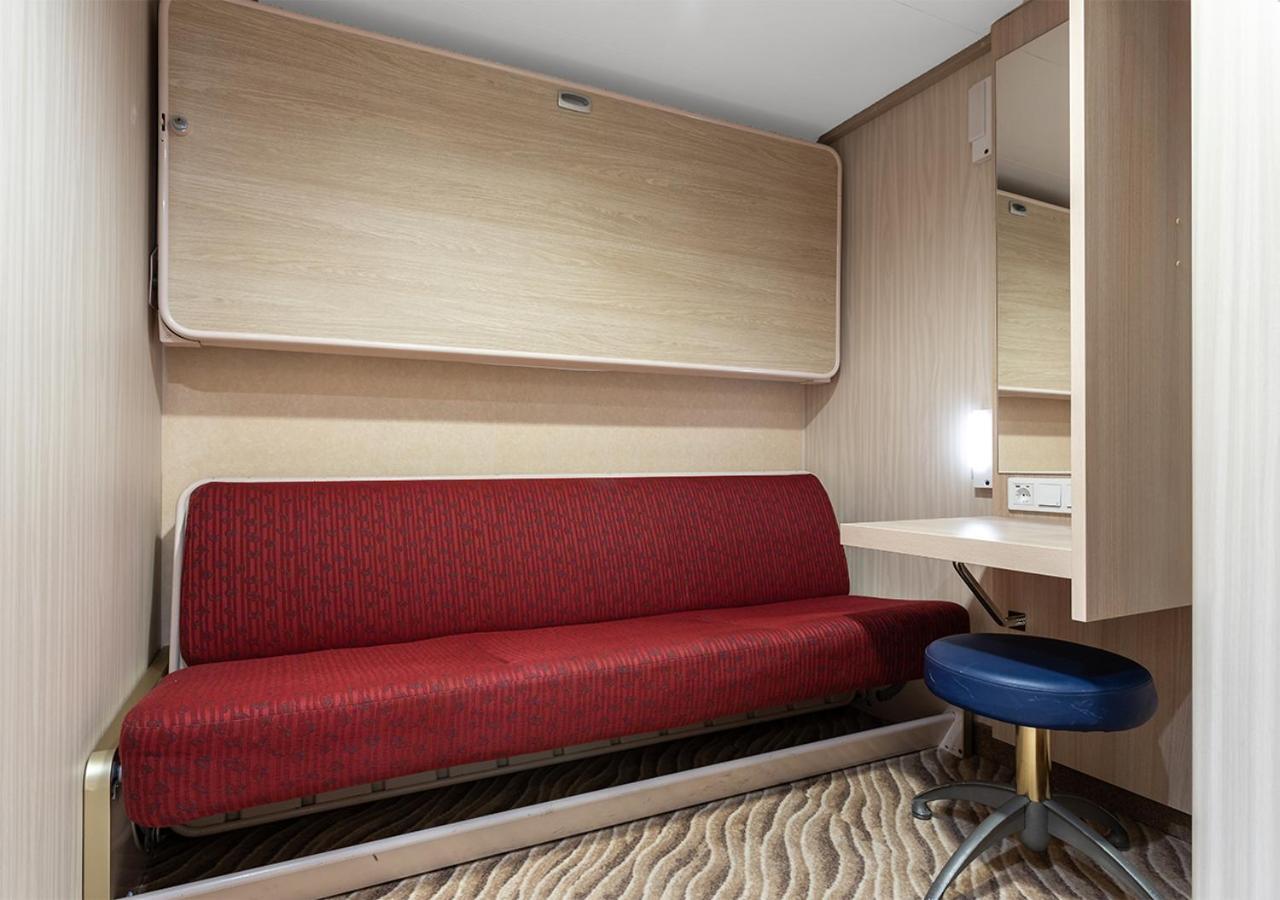 Viking Line Ferry Gabriella - 2-Night Cruise Stockholm-Helsinki-Stockholm 호텔 객실 사진